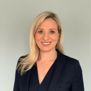 naomi matthews headshot