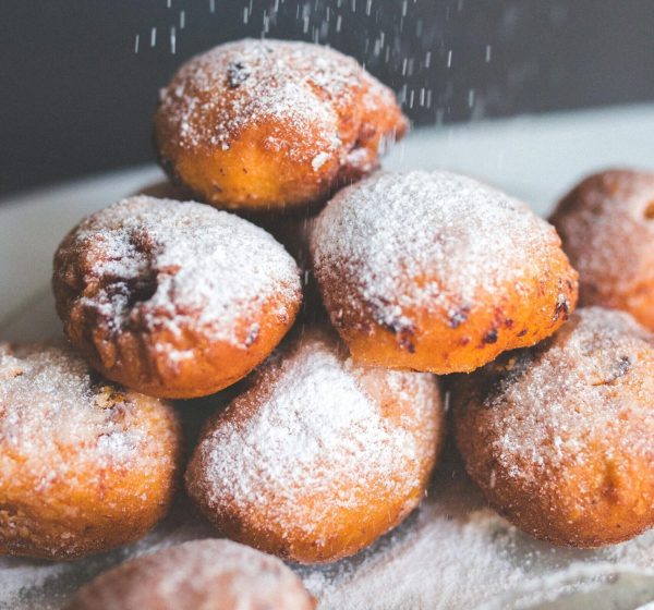 Oleibollen or fried doughnuts